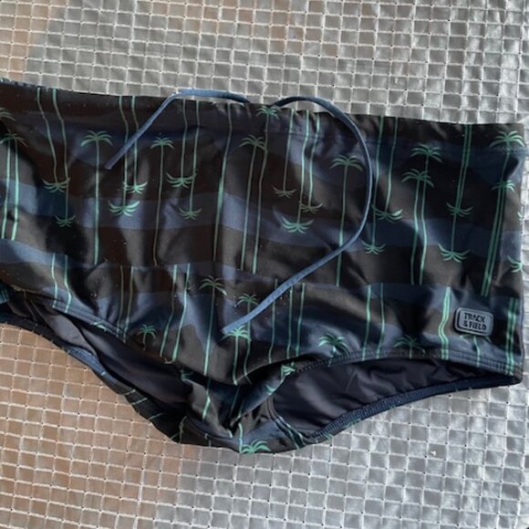 Track & Field swimsuit made in Brazil size M - Picture 1 of 5